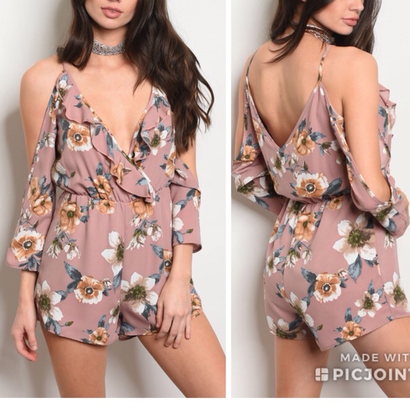Mauve Floral Romper! - Picture 2 of 7